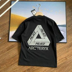 Palace x Arc'teryx black fashion T-shirt